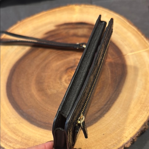 Michael Kors Black Wristlet Wallet Phone Black with Gold • EUC Trendy - Picture 3 of 6